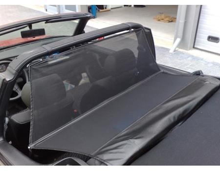 [new] windschott-filet-saute-vent-noir-mat-volkswagen-golf-4-cabriolet.jpg